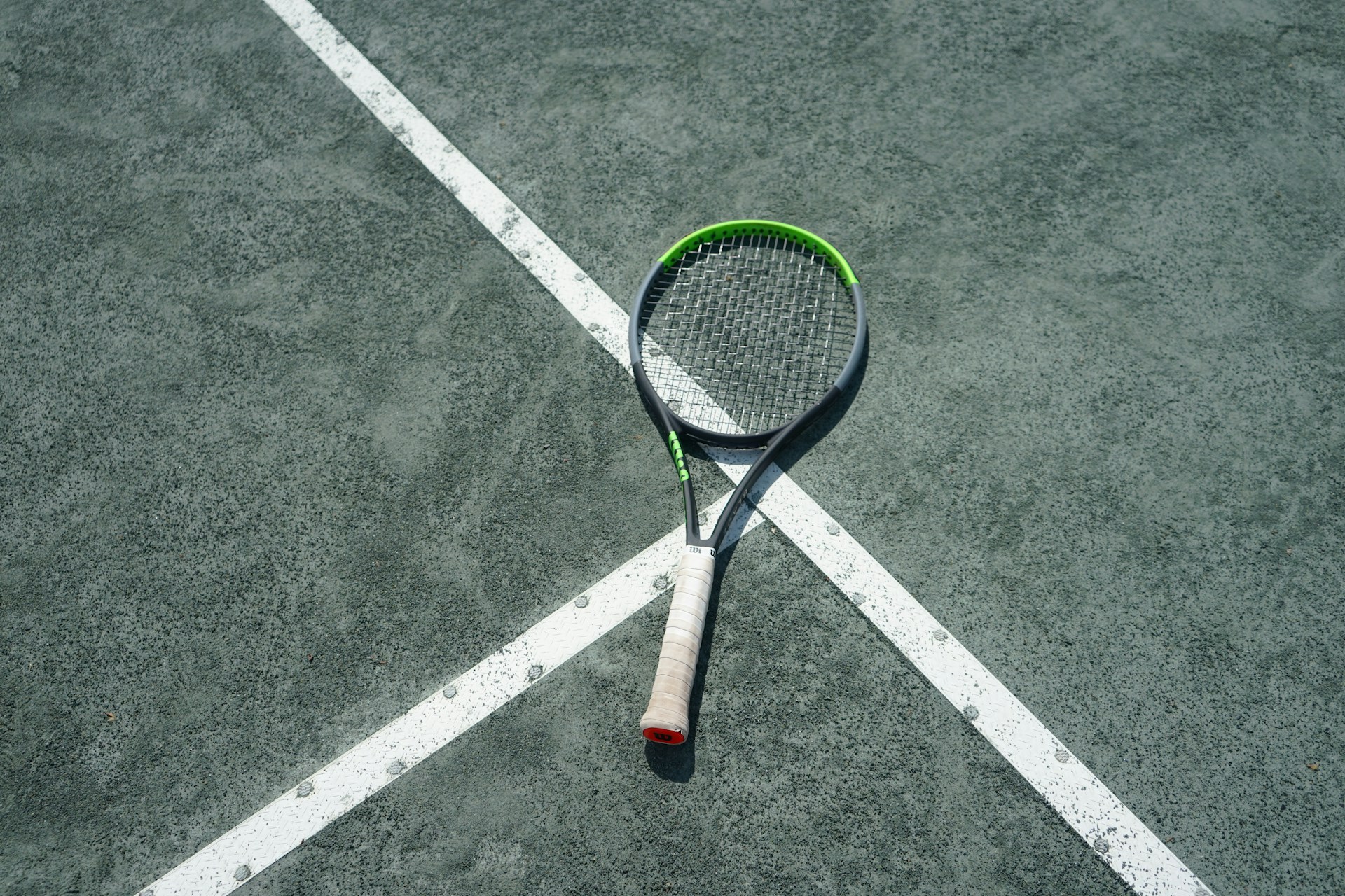 Tienda De Deportes De Pelota 3 Tienda De Deportes De Pelota -Tienda De Deportes De Pelota opollo photography mok2SI12Ax0 unsplash
